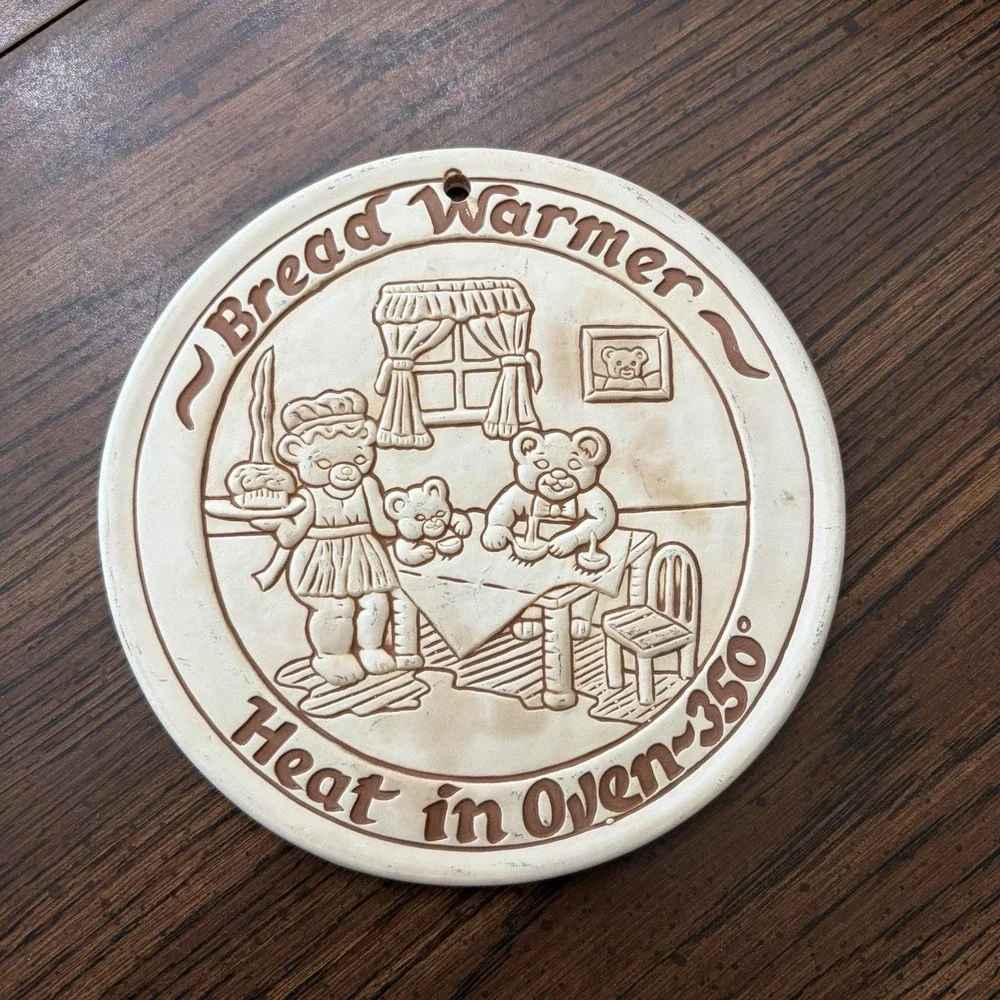 Vintage 1988 Lyn Ullrich Bread Warmer Trivet Teddy Bear Family  Ceramic Country